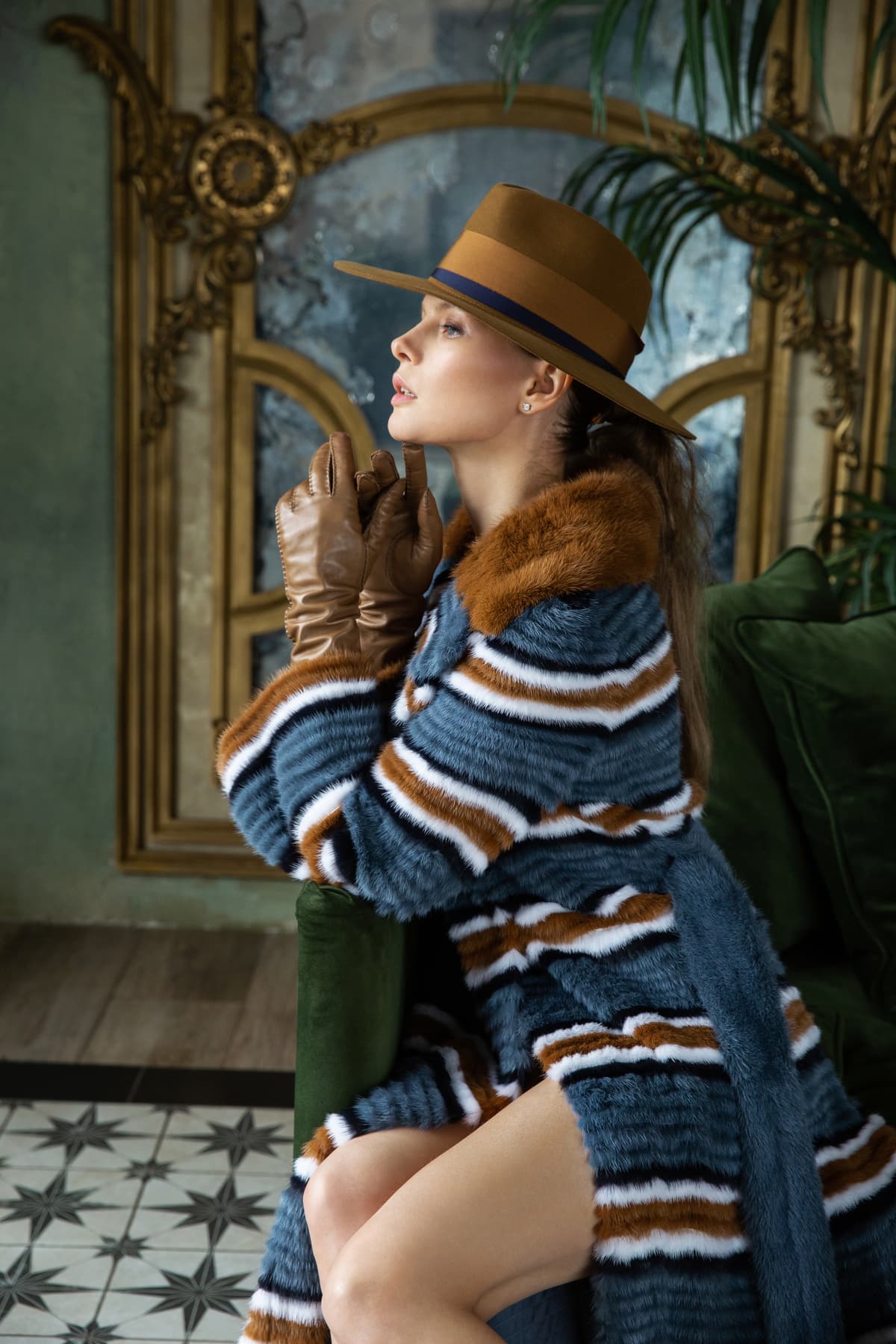 Норковое пальто ручной сборки